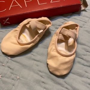 Capezio hanami ballet shoes toddler 8N